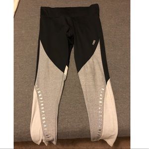 Victoria Secret Yoga leggings